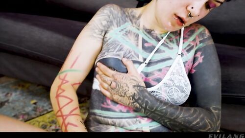 - Tattooed IlluZ: DP & Sloppy BJ