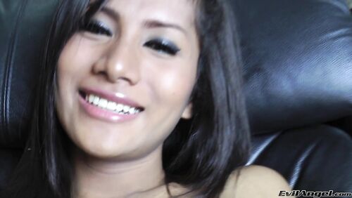 Transsexual Angel - Ladyboy Adventures, Scene #01