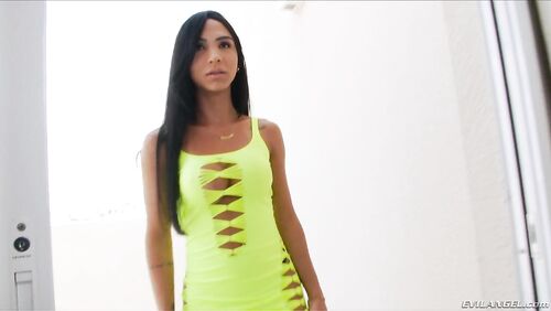 TransgressiveXXX - Super-Hung, Uncut TS Yasmim Fucks Stud