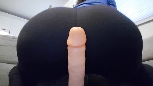 Bouncy round booty boy