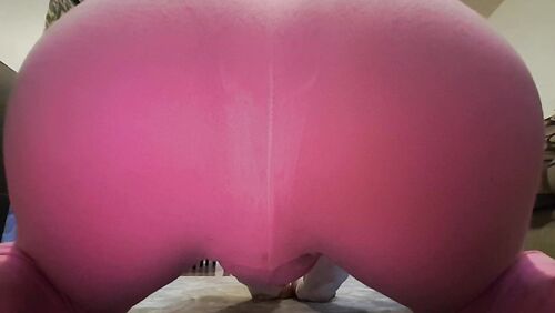 Bubble booty boy big stinky farts
