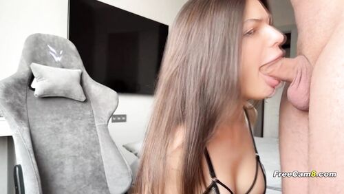 Brunette Girlfriend on Her Knees to Swallows Big Cock