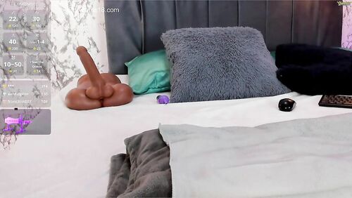 Brazilian tattoo girl masturbation solo cam