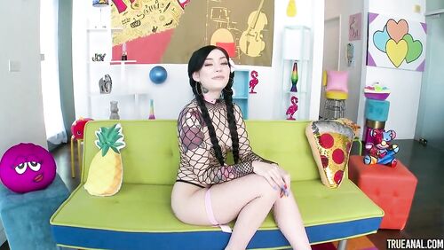 TRUEANAL - NEVEAH SNOW