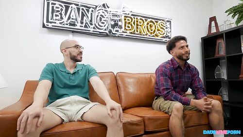 Nika Venom, Logan Staxx 2