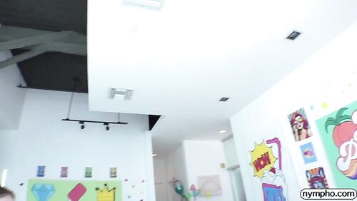 NYMPHO - MYRA MOANS AND VENUS VIXEN