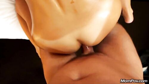 MomPov - Savannah - Asian milf returns for anal