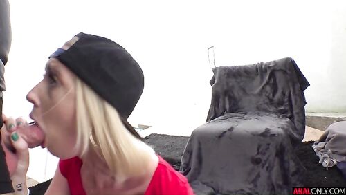 ANALONLY - MARILYN JOHNSON