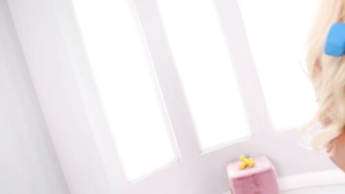 Slamming Slimthick Vic's Big Booty