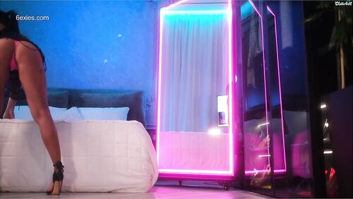 Ami Katana oiled up asian milf