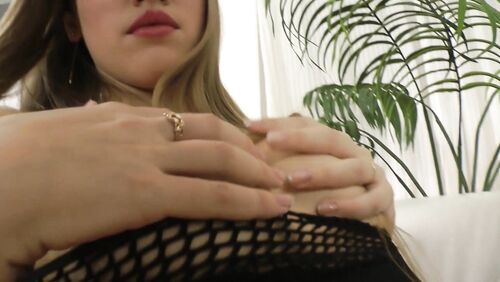 Blond teen love anal