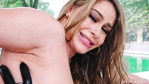 Nicole Aria Double-Anal Threesome