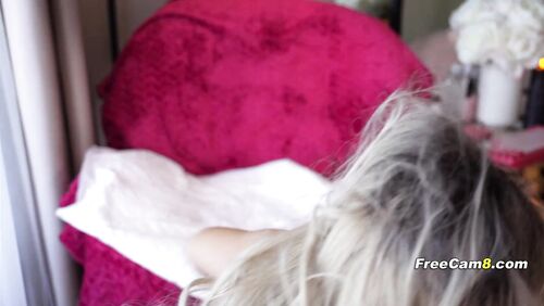 Oiled Perfection Getting That Pussy Smooth