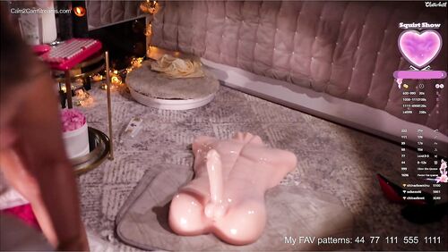 Milf Chloe oiled up masturbation