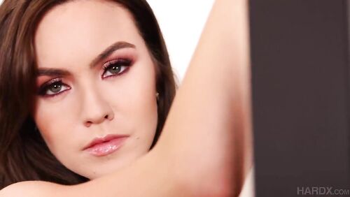 Anna Claire Clouds, Freya Parker: Hot Threesome With Anna & Freya!