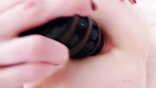 ANNA de VILLE Squirt & Extreme Gaping