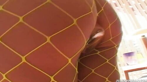 Kylie Wilde Facial