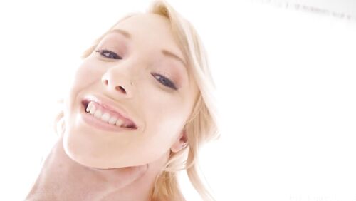 18 Year Old Squirting Teen Dixie Lynn