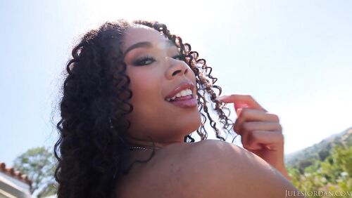 Ebony Perfection Skyla Sun Takes It Deep And Doesn’t Hold Back