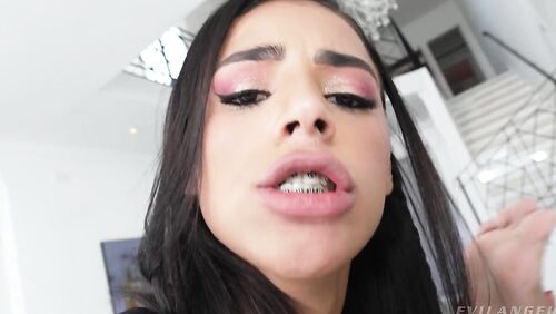 TransgressiveXXX - TS GRAZYELI Plays With Cis Girl Amanda